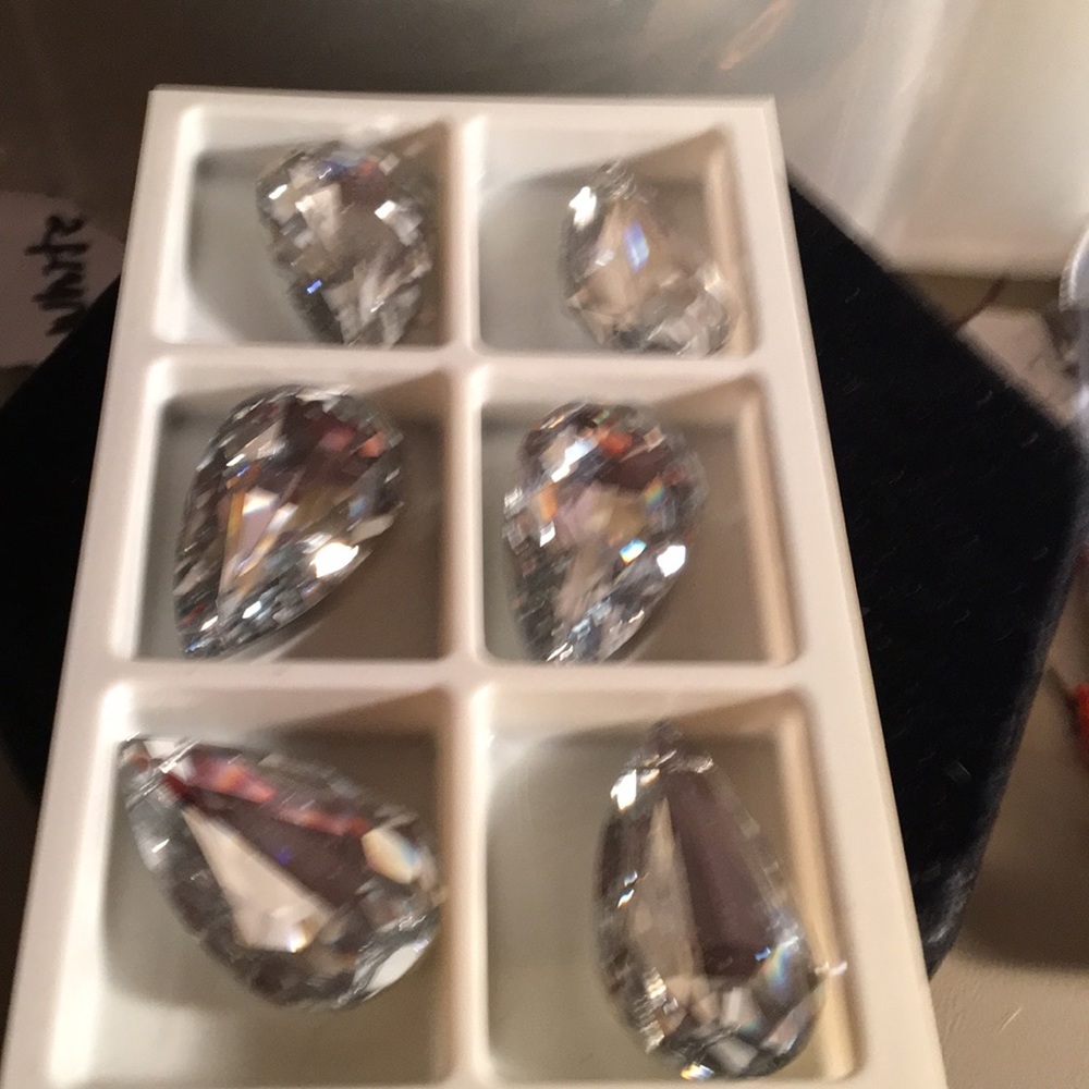 Crystal drops with hole thru top !